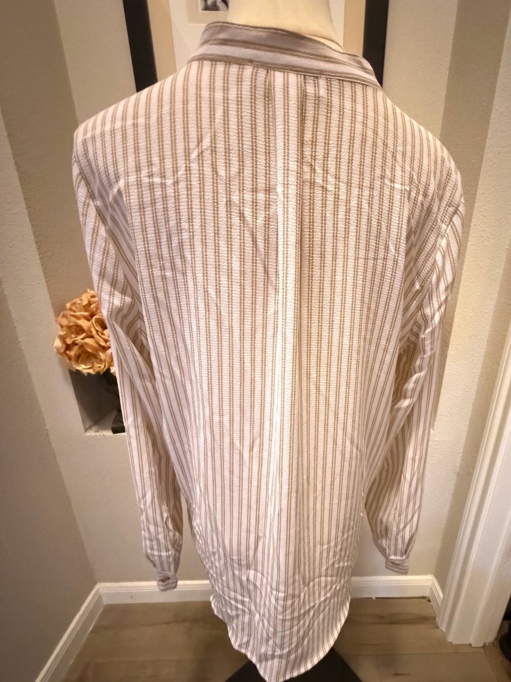 ****Set of 2 Michael Kors Cream and Tan Button-Down Shirt & 1 front zip - Picture 5 of 8